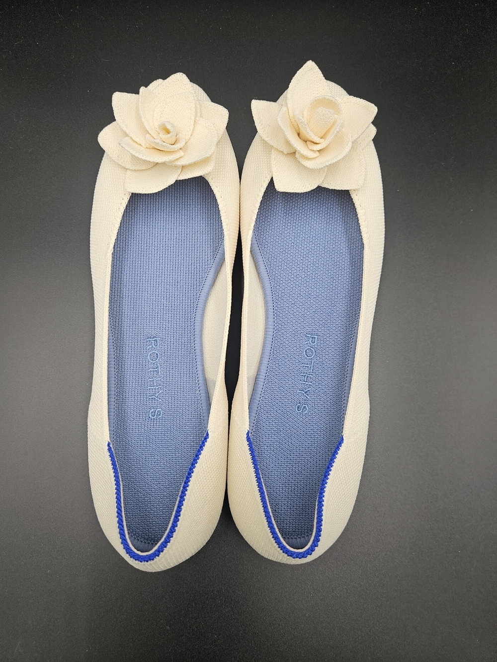 Rothy’s Cream Knit Flats w/ Floral Applique Blue Insole Size 11 Breathable Soft - Picture 5 of 7
